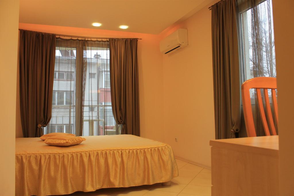 Stela Guest House تساريفو الغرفة الصورة